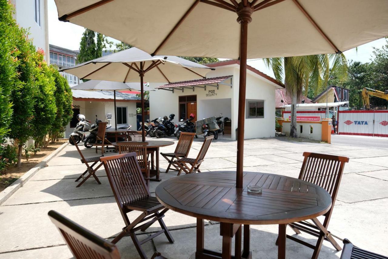 טנג'ונג פנדן Oyo 1616 Hotel Central City 2 מראה חיצוני תמונה