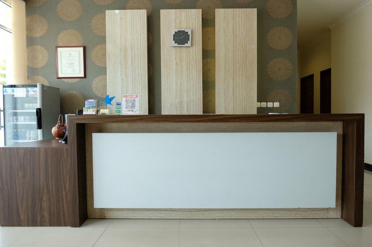 טנג'ונג פנדן Oyo 1616 Hotel Central City 2 מראה חיצוני תמונה