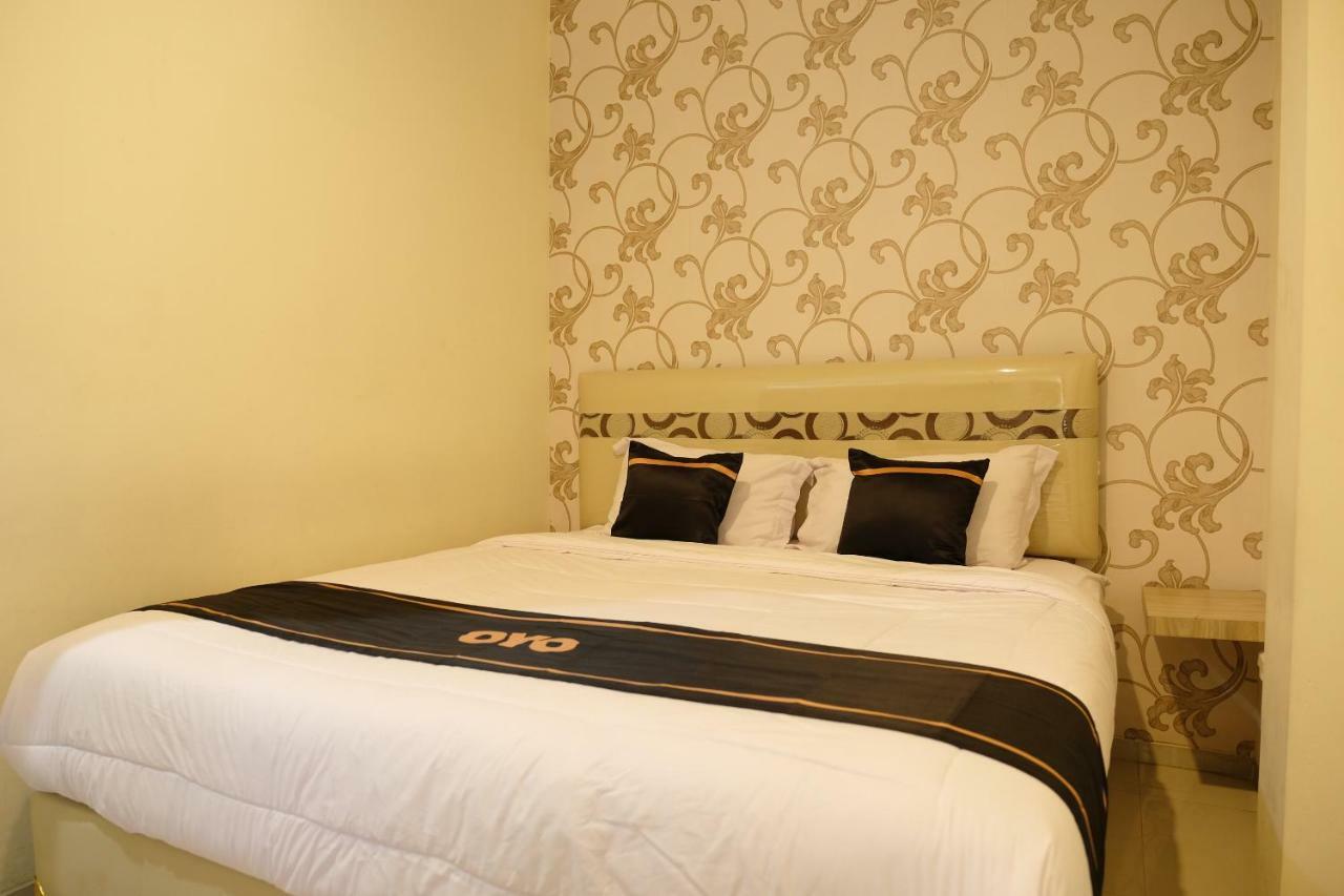 טנג'ונג פנדן Oyo 1616 Hotel Central City 2 מראה חיצוני תמונה