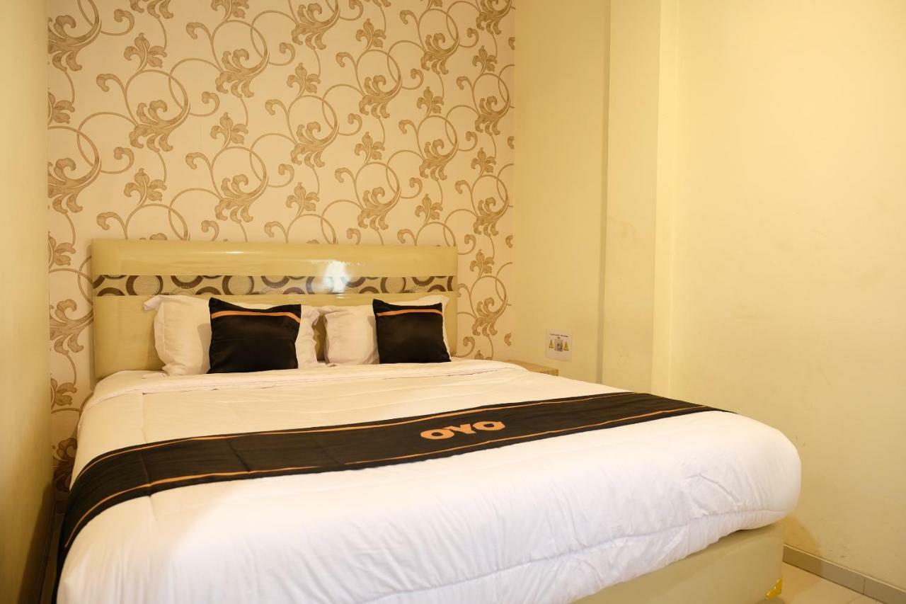טנג'ונג פנדן Oyo 1616 Hotel Central City 2 מראה חיצוני תמונה