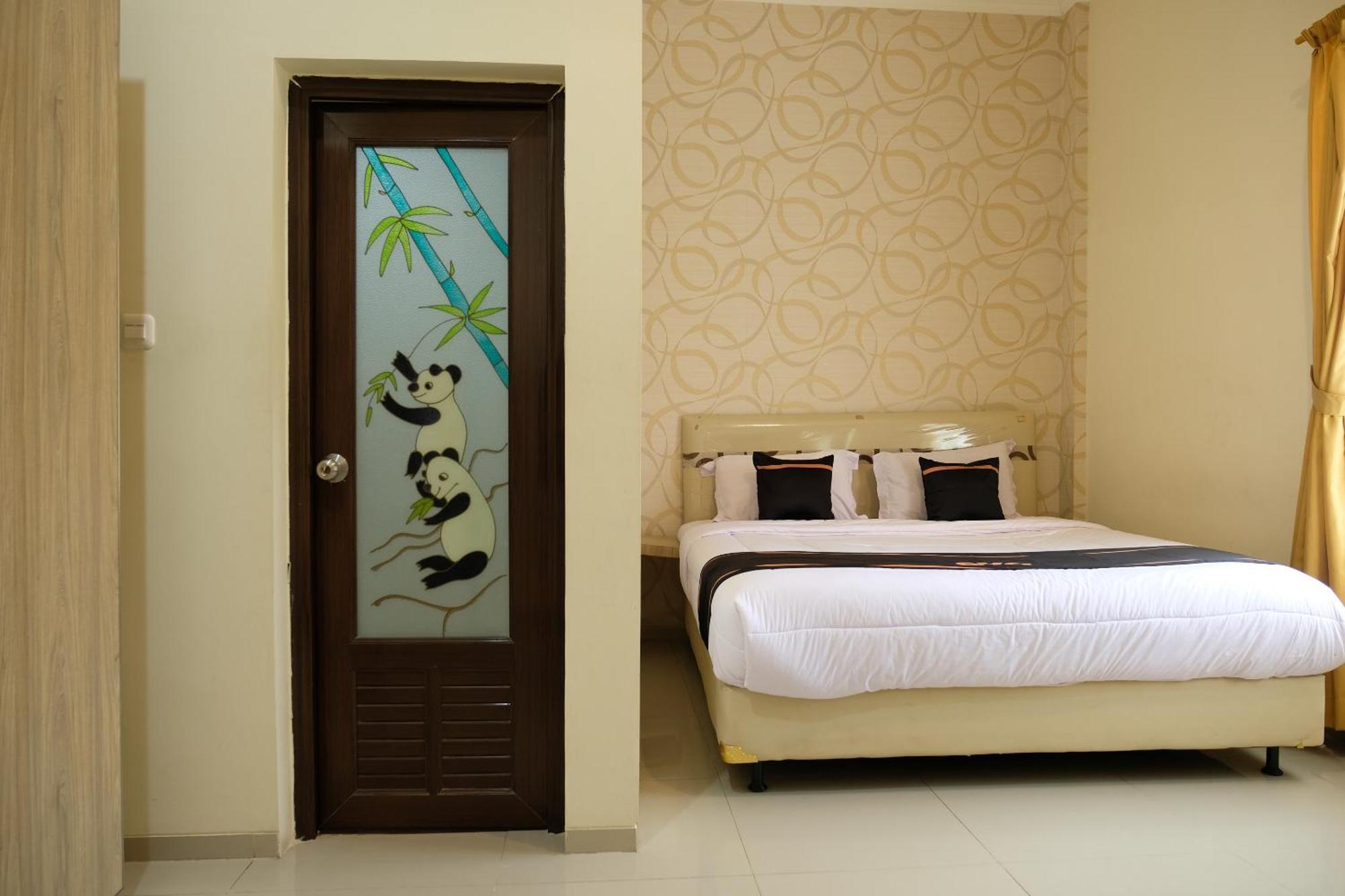 טנג'ונג פנדן Oyo 1616 Hotel Central City 2 מראה חיצוני תמונה